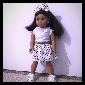 American Girl Truly Me doll with outfit